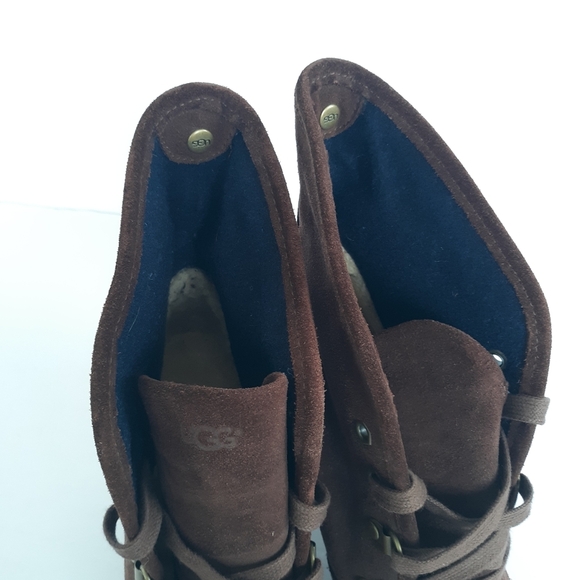 Ugg Calynda Leather Boots Ankle size 8 Brown - Picture 5 of 10